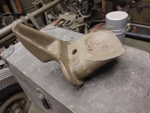 WWII M5 M5A1 Stuart Tank duck bill track guide extremely rare - Picture 1 of 9