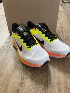 Nike Air Winflo 10 Running Shoes White Black Orange Volt DV4022-101 Men Size - Picture 1 of 6