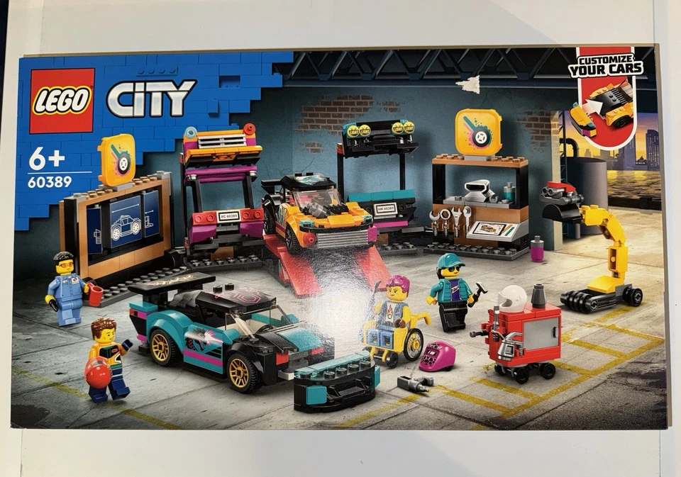 LEGO 60389 City Autowerkstatt, Reihe "Starke Fahrzeuge", 2 gestaltbare Flitzer - Bild 1 von 1