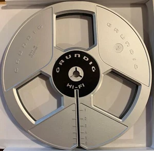 Grundig 7" Classic Silver 3 Window Tape Reel, w/Box + Bag - Picture 1 of 1