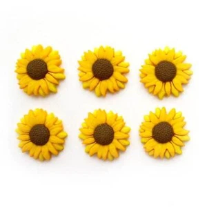 Dress It Up Buttons - Sunflowers - Picture 1 of 2