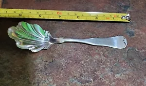 ๐ ROGERS & BRO ANTIQUE c1872 FIDDLE PATTERN SILVERPLATED SUGAR ๐ SHELL SPOON - Picture 1 of 8