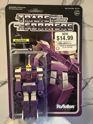 Blitzwing transformers Super 7 3.75 Reaction Action Figure 2020 - Image 1 of 2