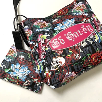 Bolsa de ombro nova com etiquetas Ed Hardy estampa de tatuagem com pulseira combinando preta multicolorida - Imagem 1 de 4