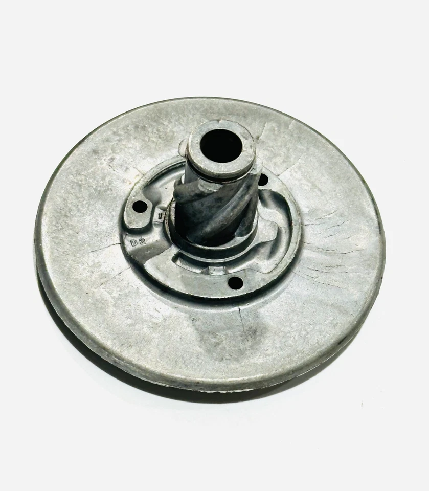 Nueva polea de retroceso de arranque genuina OMC Lawnboy Lawn Boy Lawn-Boy #604646 Foto 1 de 1