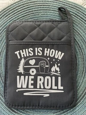 Guante de horno personalizado gris con brillo blanco HTV Image Pot Holder Foto 1 de 2