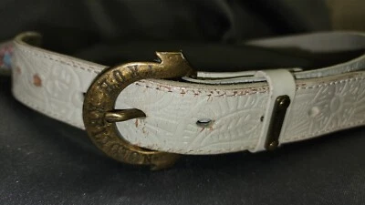 Cinturón True Religion Raro Blanco Cuentas Con Hebilla Cambiable Talla 32 Foto 1 de 4