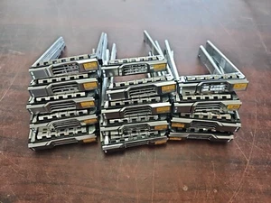 Lot of 15 DELL EqualLogic SAS/SATA 2.5'' drive caddy DP/N: 018KYH NO SCREWS - Picture 1 of 7
