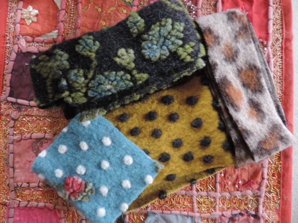 4x Stoffreste Musterwalk  Wollwalk Basteln - Bild 1 von 1