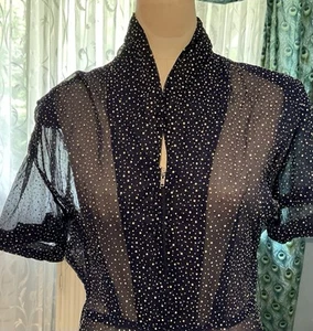 Vintage 1950-60s Navy + White Dotted Swiss Fabric Flair Bottom Fitted Top  - Picture 1 of 4