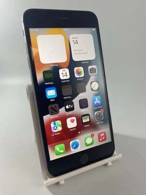 Apple iPhone 6s Plus Grey Unlocked 32GB 5.5" 12MP iOS 9 Touchscreen Smartphone - Image 1 of 4