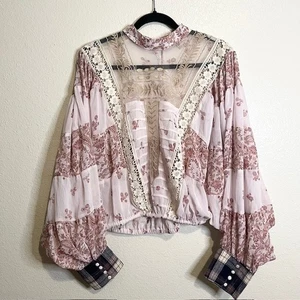 Gimmicks Medium Cropped Pink Paisley Mesh Lace Boho Peasant Cottage Core - Picture 1 of 11