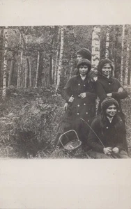 TSAR NICHOLAS II RUSSIAN ROMANOV FAMILY PHOTO PC "RARE"- RPPC ROYALTY #2 - Picture 1 of 2