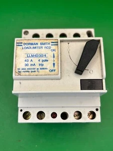 Dorman Smith LOADLIMITER LLM40/30/4 40A 30mA 4 Pole 3 Phase RCD - Picture 1 of 4