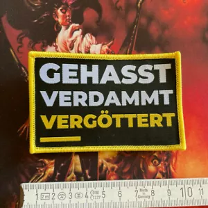 gehasst, verdammt, vergöttert Aufnäher / Patch zum aufnähen oder aufbügeln - Bild 1 von 1