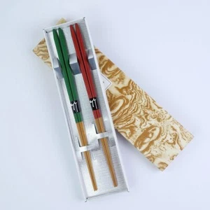Essstäbchen Paar-Set Bambus rot-grün, japanische Essstäbchen für 2 Personen - Bild 1 von 2