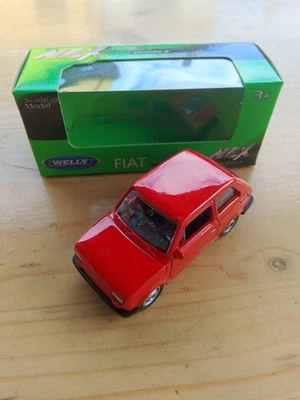 Modellino Welly Fiat 126 Scala 1:60 Circa Nuova - Immagine 1 di 4