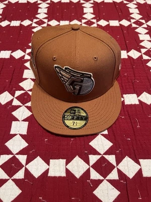 Cleveland Guardians Silver Fox Hat 7 5/8 Lids Drop New Era 59Fifty 5950 Patch - Image 1 of 4