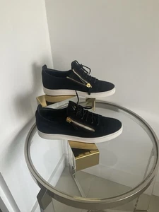 $1050 GIUSEPPE ZANOTTI Black Suede Low-top Sneakers with Gold Zippers sz 43 - Picture 1 of 8