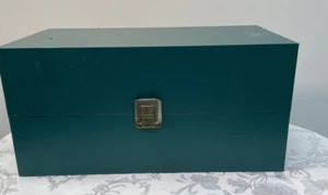 Vintage Wood Doll Carry Case with Handle Green with Green Plaid Inside - Picture 1 of 8