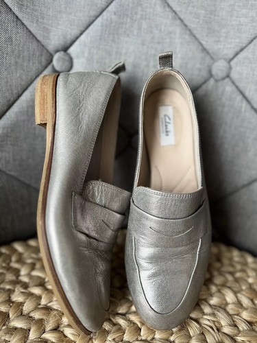 Scarpe da donna Clarks ballerine slip on in pelle argento taglia UK 5 D EU 38