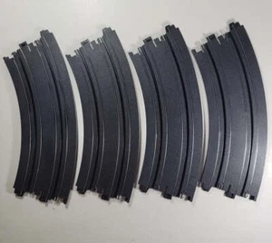 AFX 12" Radio 1/8 Circular Curve Track (4 piezas) (artículo a granel) - Imagen 1 de 2