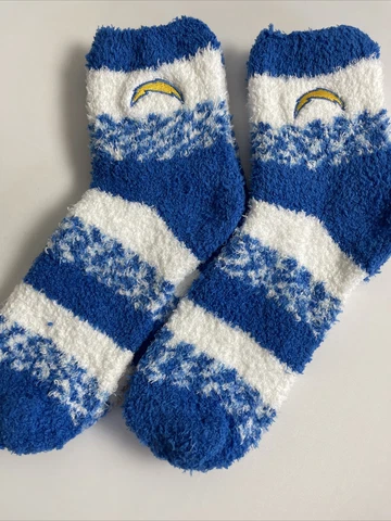 2 PAIR SET! Los Angeles Chargers FBF Women’s Cozy Fuzzy Sleep Socks. OSFM (FZ1) Cover