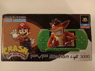 Console di gioco PVP Station Light 3000 verde schermo LCD 2,8" portatile/riproduzione TV - Immagine 1 di 4