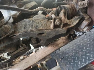 aufhängung arm unter vorne rechts für NISSAN PICK UP (D22) 2.5 DCI 1997 180909 - Bild 1 von 3