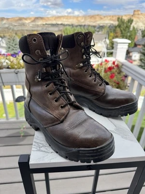 BOTAS MASCULINAS TEXAS STEER OVER THE ANKLE, TAMANHO 7M, BOA LIMPEZA COM EXCELENTES SOLAS - Imagem 1 de 4