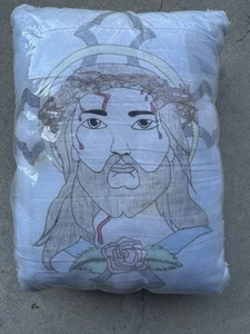Almohada de Jesús vintage hecha a mano recuerdos de prisión  - Imagen 1 de 4