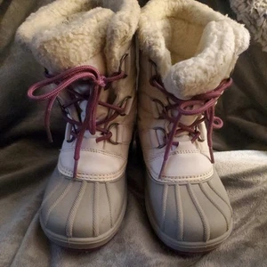 Cat & Jack Girls' White Purple Magenta Roma Waterproof Thermolite Winter Boots - Picture 1 of 6