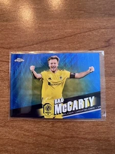 2022 Topps Chrome MLS #176 Dax McCarty Blue Wave Refractor /199 -Nashville SC - Picture 1 of 4