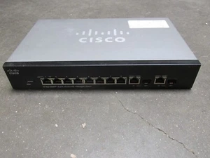 Commutateur géré Cisco 8 ports 10/100 POE+ avec 2 ports combo mini-GBIC SF302-08MPP - Photo 1/6