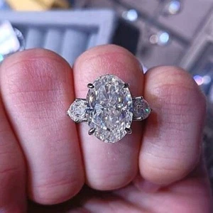 3.50Ct F-VS1 Oval Cut Lab Grown Diamond 3 Stone Wedding Ring 14K White Gold - Picture 1 of 3