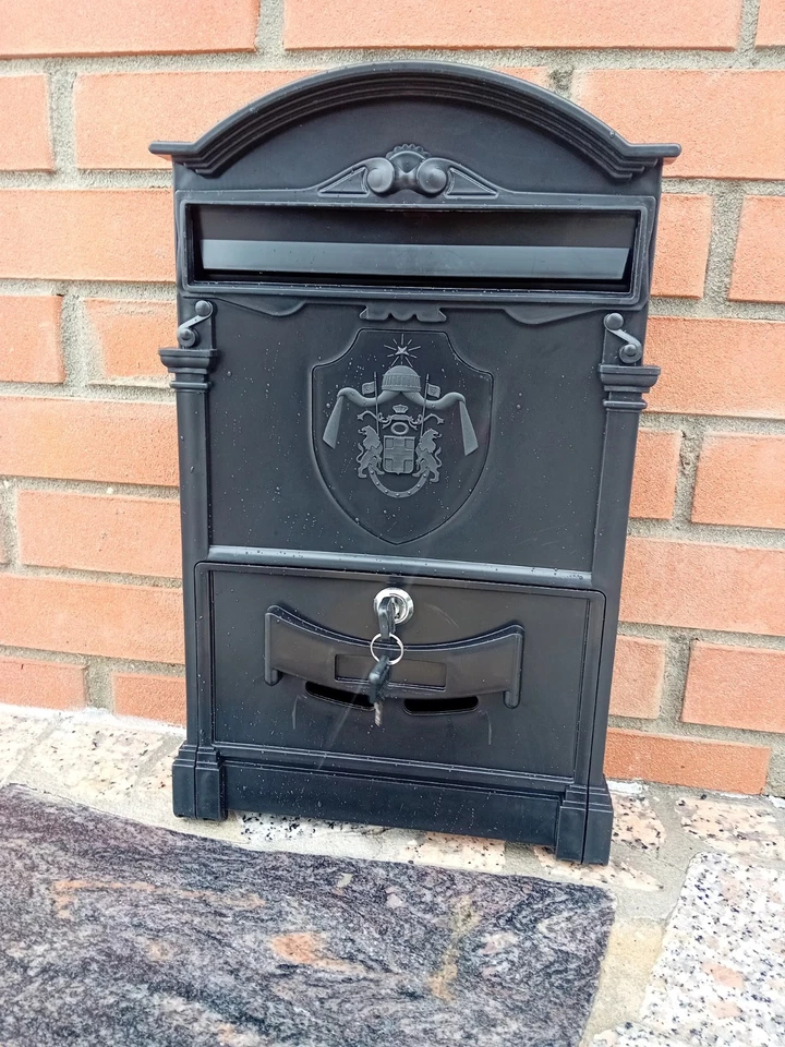 Wall Mounted Mailbox Post Box Letterbox Antique Nostalgia Wall Mounted Mailbox - Image 1 of 3