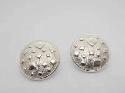 Orecchini a Lobo in Argento 925 con Perno e Farfallina - Immagine 1 di 4