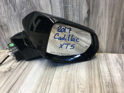 2017-2019 CADILLAC XT5 OEM PASSENGER SIDE MIRROR P/N 84116754 BLACK BLIND SPOT Foto 1 de 4