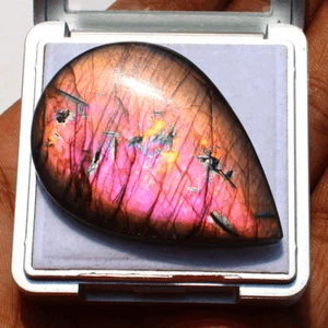 109 Cts Natural Finland Labradorite Purple Fire 52mmx36mm Pear Cabochon Gemstone - Picture 1 of 14