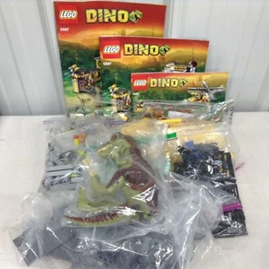 100% Complete Set EUC LEGO 5887 Dino Defense HQ W/ Minifigs, Manuals All Dino's - Picture 1 of 9