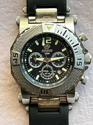 RELOJ REACTOR NEUTRON 93801 HOMBRE 45,5MM INOX 200M BATERÍA NUEVA Foto 1 de 4