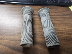 Gray Redline Hex Pro Grips - Picture 1 of 4