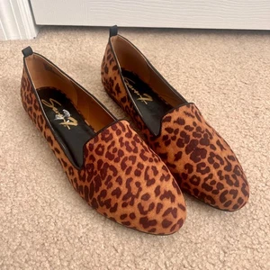 Seven 7 Leopard Print Regent Flat Loafer Shoes Women Size 10 Brown - Picture 1 of 8