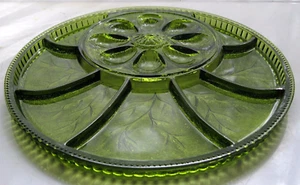 Indiana Glass Green Pebble Leaf Egg Relish 12 3/4" Serving Tray Plat - Picture 1 of 4