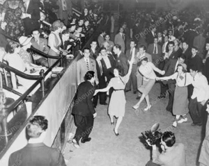 Dance A Thon Jitterbug Dancers Viintage 8x10 Reprint Of Old Photo - Picture 1 of 1