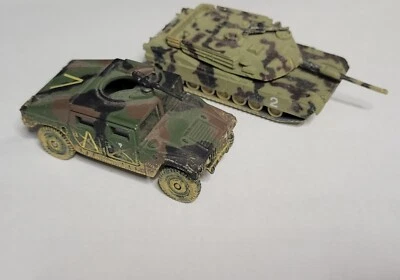 Corgi The History Of Tank Warfare M1 Abrams and Humvee set Vintage Modern Wars - Image 1 of 2
