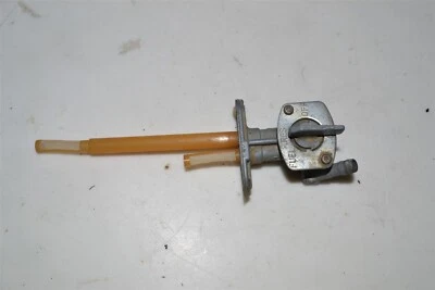 Kawasaki KLX 250R Gas Valve Fuel Petcock OEM 51023-1198 1994-1996 Foto 1 de 4