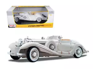 Modellino auto Mercedes Benz 500 K Special Roadster bianco 1/18 pressofuso 1936 di Maisto - Foto 1 di 1