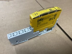 Módulo de entrada PILZ con base 312200 PSSu E F 4DI y 312601 pssu B/P 1/8 C ENVÍO RÁPIDO - Imagen 1 de 7