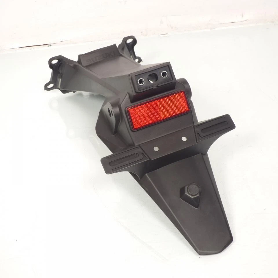 Bavette arrière origine pour moto Suzuki 1000 Gsx-R 2017 à 2022 63113-17K0 - Photo 1/3
